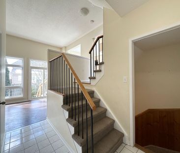 For Lease - 7101 Branigan Gate Unit# 37, Mississauga, Ontario - Photo 2