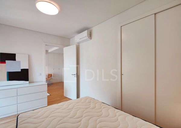 Apartamento T1 para arrendamento em Lisboa, Algés