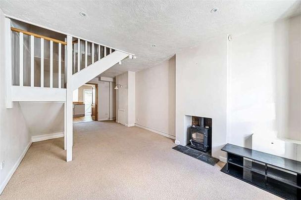 South Street, Salisbury, SP2 - Photo 1