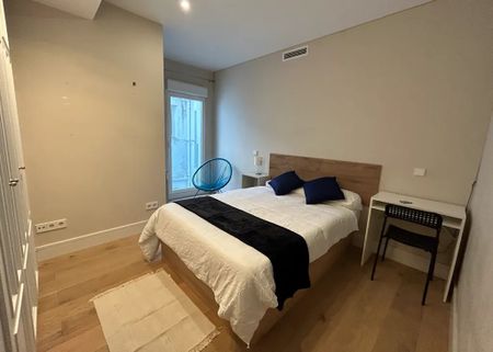 Calle de Colmenares, Madrid, Community of Madrid 28004 - Photo 5