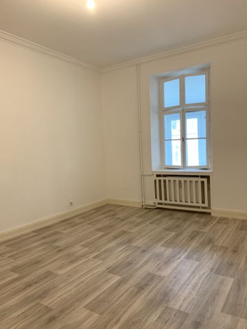 Location Appartement 3 pièces 96m² SARREGUEMINES 57200 - Photo 3