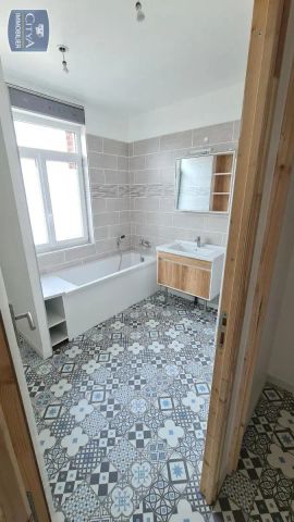 Appartement à louer 3 pièces 94m² - Photo 5