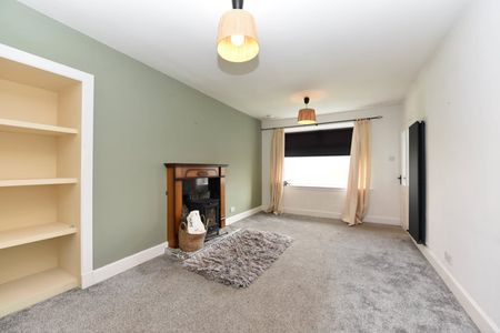 2 Bucharn Cottages, AB54 4PU, Huntly - Photo 5