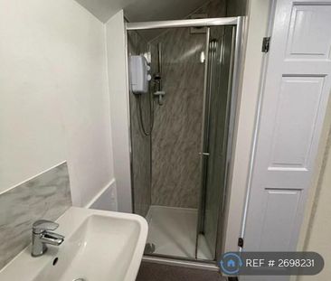 3 bedroom end of terrace house to rent - Photo 6