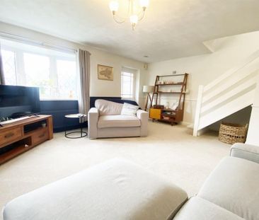 3 bedroom semi-detached house to rent - Photo 6