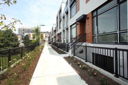 For Lease - 8 Steckley House Lane Unit# 220, Richmond Hill, Ontario - Photo 2