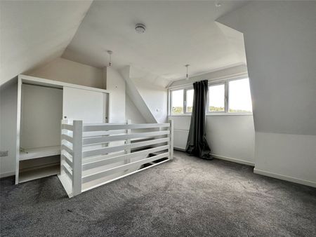 1 Bedroom - Photo 3