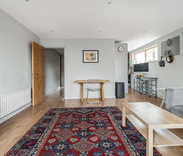 419 High Road - Photo 5