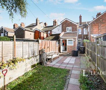 2 bedroom house to rent Lavender Hill, TN9 - Photo 3