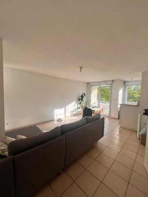 Location Appartement 2 pièces 41m² POITIERS 86000 - Photo 1