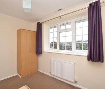 4 bedroom terraced house to rent - Photo 4