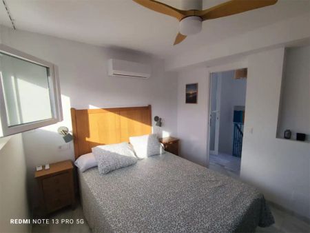Dúplex de alquiler en Avenida Costa del Sol, 12, Laguna Beach - Photo 5
