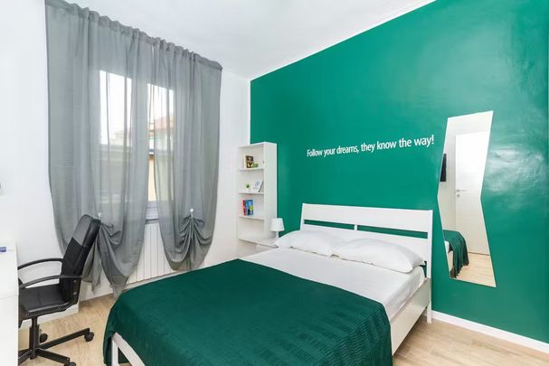 Via Cesana, Turin, Piedmont 10139 - Photo 1