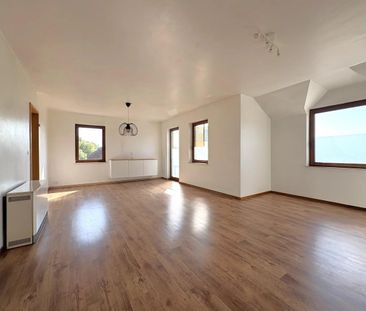 Bel appartement 2 chambres avec garage - Photo 3