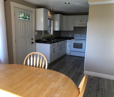 1Bedroom & Den (Powell River) - Photo 3
