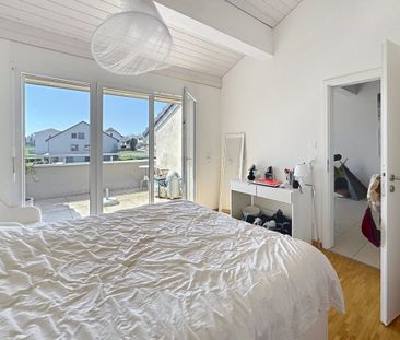 Joli appartement de 2,5 pces au 2ème étage avec balcon - Photo 2