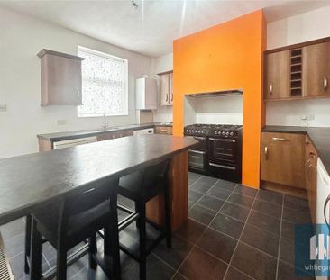 2 bedroom terraced house to rent - Photo 4