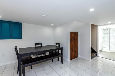 For Lease - 257 East 17th Street Unit# Lower, Hamilton, Ontario - Photo 2