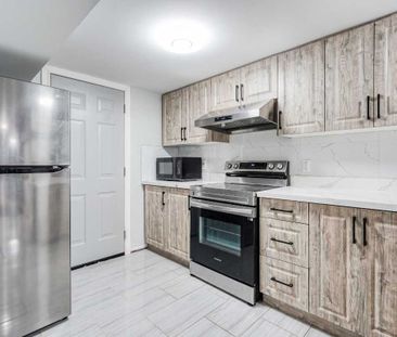 For Lease - 1053 Orenda Street, Pickering, Ontario - Photo 3