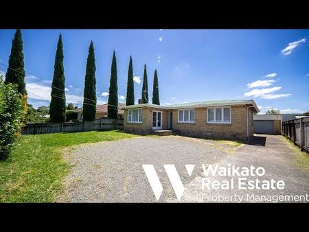 Four Bedroom Family Home - Photo 3