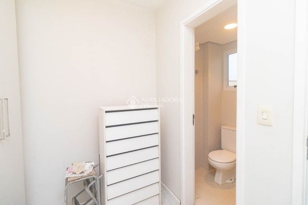 Apartamento com 3 quartos e 87m² para alugar em Floresta, Porto Alegre. - Foto 1