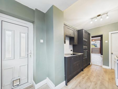 2 bedroom terraced house to rent - Photo 3