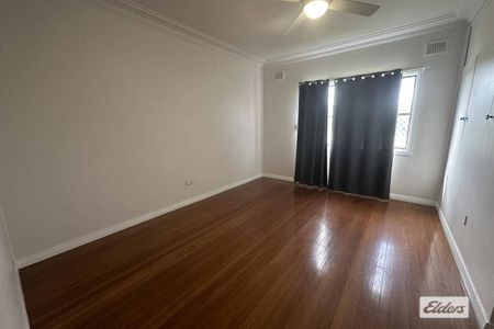 Family home in Taree West - Photo 4