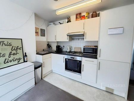 1 bedroom apartment to rent West Hill, Epsom, Surrey, KT19 - Photo 4