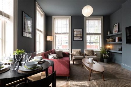 2 Bedroom Apartment, Balmoral Buildings, 11-13 College Square East, Belfast, Belfast, BT1 6DD - Photo 2