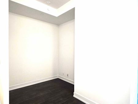 For Lease - 9471 Yonge Street Unit# 731, Richmond Hill, Ontario - Photo 3