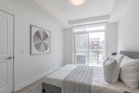 For Lease - 3058 Sixth Line Unit# 203, Oakville, Ontario - Photo 3