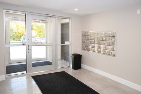 Emery Suites - 160 Emery Street West - Photo 3