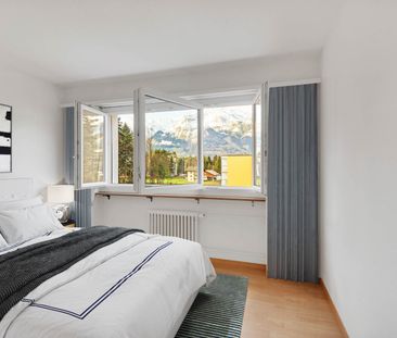 Grosszügige 4.5 Zimmer-Wohnung mit Balkon in Bürglen - Photo 2