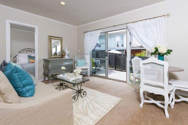 1/48 Gowing Drive - Photo 1