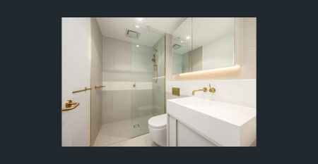 Two bedroom for lease - Photo 3