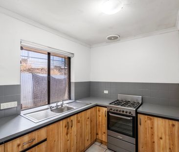 Fantastic Rental Opportunity – Comfortable & Low-Maintenance Living - Photo 5