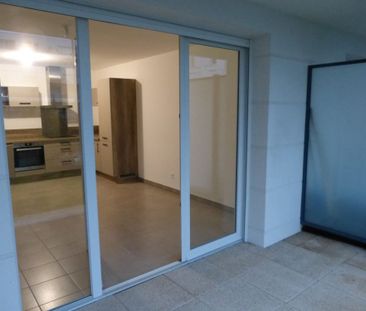 A LOUER : APPARTEMENT TYPE 3 EN RDC AVEC JARDIN ET PARKING • Réf GI... - Photo 2