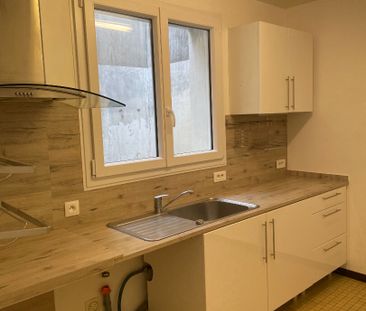 Location appartement 3 pièces, 64.00m², Fontenay-le-Comte - Photo 5