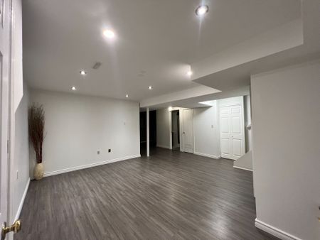 For Lease - 1731 Echo Point Court, Pickering, Ontario - Photo 3