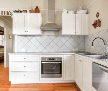 Charming Character Cottage in Prime Rangeville Location - Photo 1