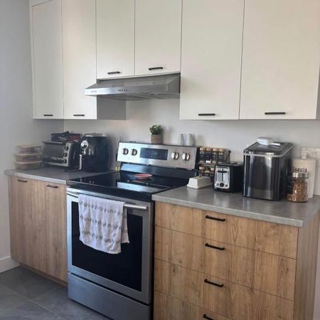 APPARTEMENT 4 1/2+ à louer 🏠 RABAIS POUR LE PREMIER MOIS 💸 - Photo 3