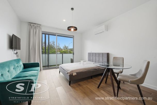 Fully Furnished Studio, includes water usage & WI FI - Photo 1