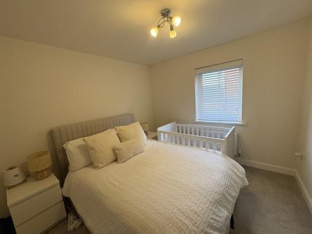 3 bedroom detached house to rent - Photo 4