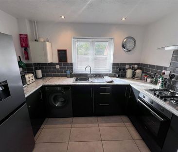 2 bedroom detached house to rent - Photo 4