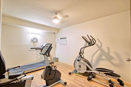 1121 Rue Mistral, Montréal, QC - Photo 2