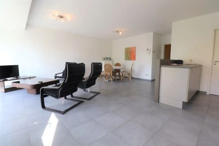 Ruim en centraal gelegen appartement met 2 slaapkamers te Geel! - Photo 5