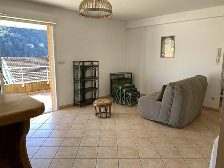 Location appartement 2 pièces 52 m² à Vals-les-Bains (07600) 4 - Photo 2