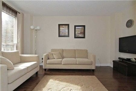 For Lease - 110 Whitney Place, Vaughan, Ontario - Photo 2