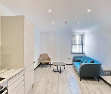 1 bedroom flat to rent - Photo 5