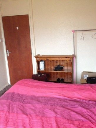 5 Bed - Bantock Way - Photo 4